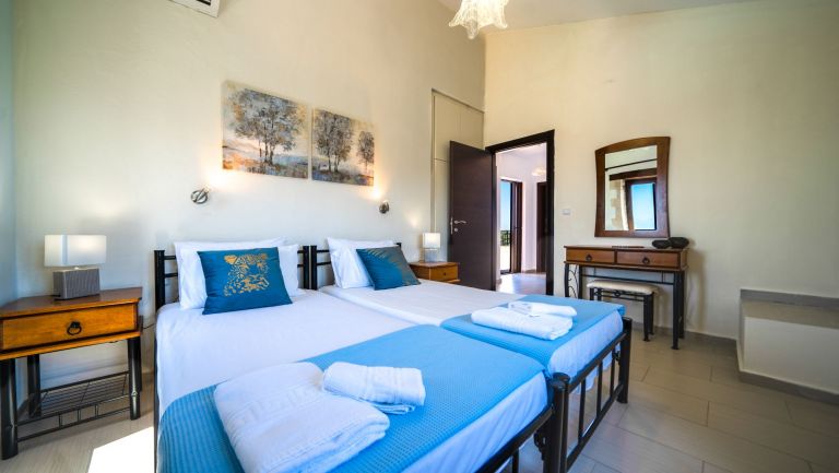 Villa 2 inside aspect