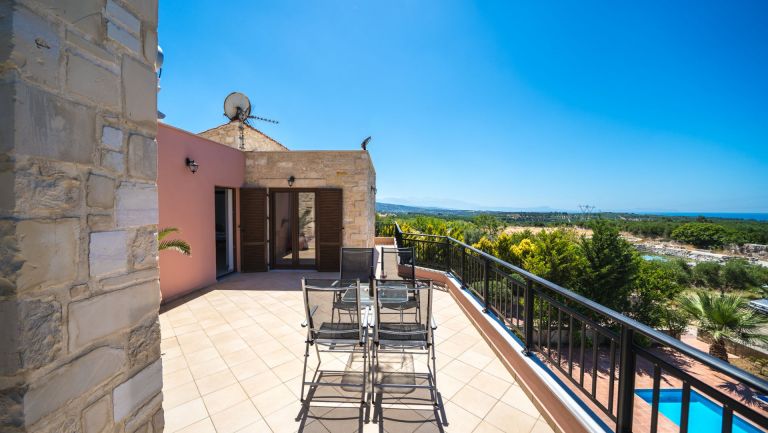 Villa 2 inside aspect